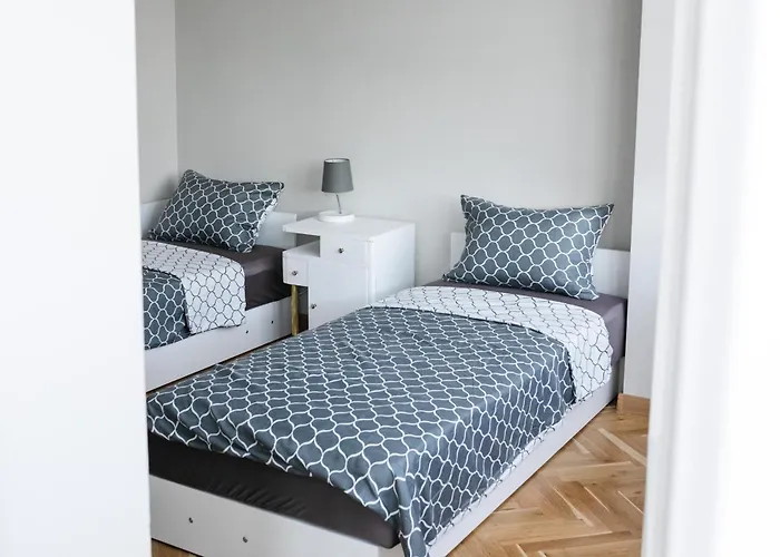 Seaside Garden * Βάρνα