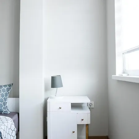 Seaside Garden Apartment *