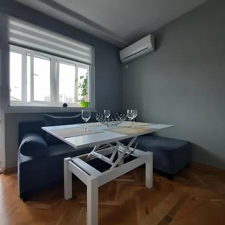 Apartment Seaside Garden